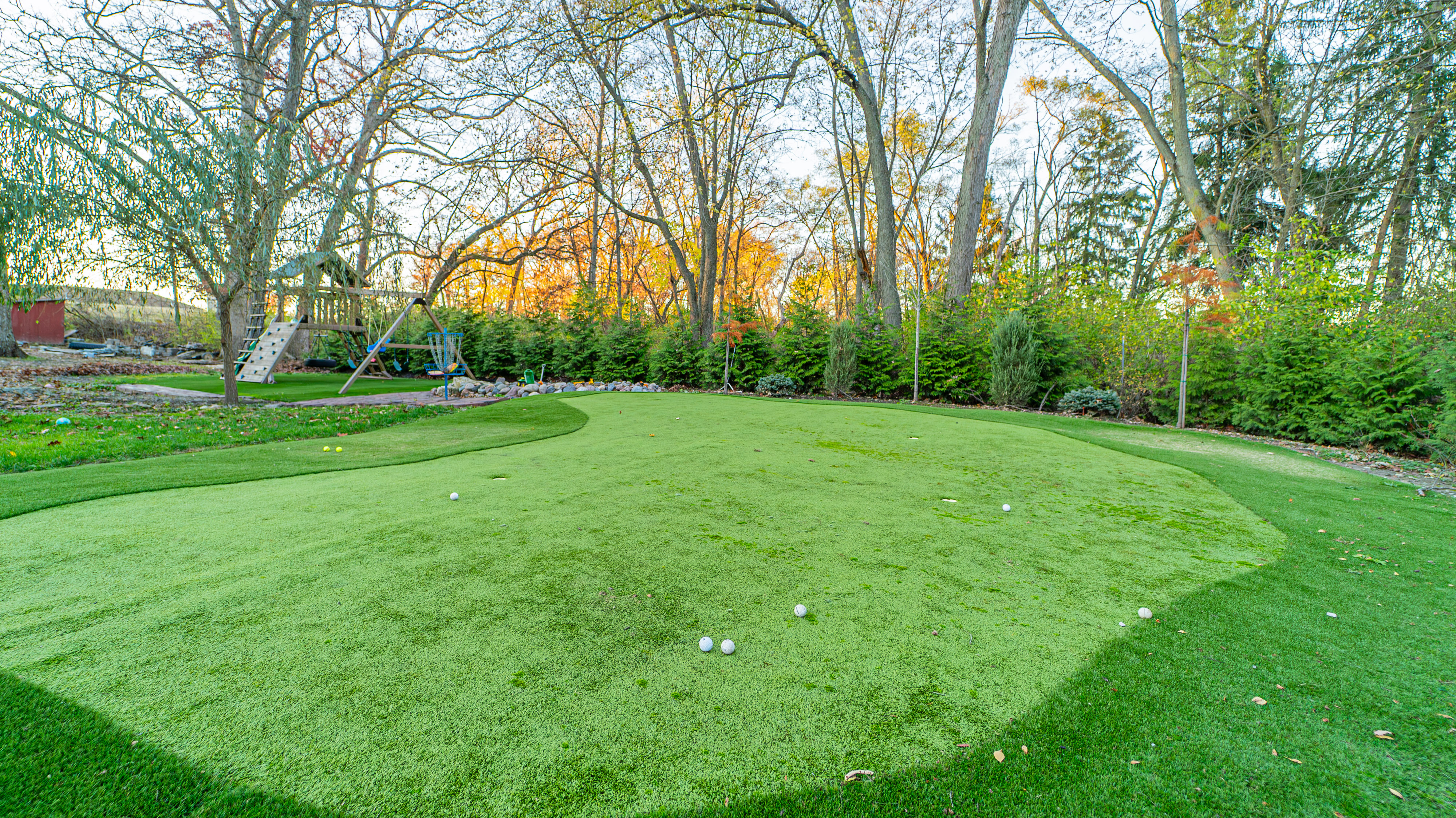Pool + Patio + Putting Green - 11